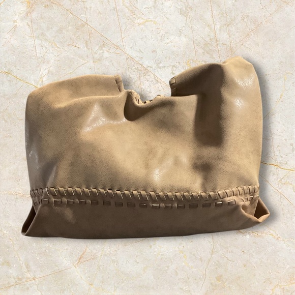 Steve Madden J Merlot Camel TOBO Shoulder Bag. New - Picture 3 of 9